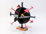 Kristalle können mit Hilfe der ihnen innewohnenden Symmetrieelemente systematisiert werden. Kristallographische Lehrsammlung, Foto: Felix Sattler