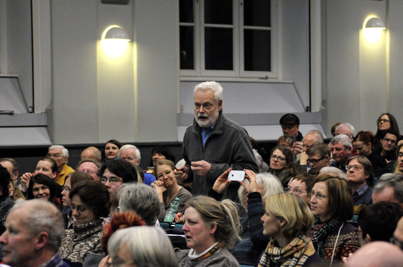 Photos der Helmholtz-Vorlesung mit Prof. Dr. Drs. h.c. Onur Güntürkün
